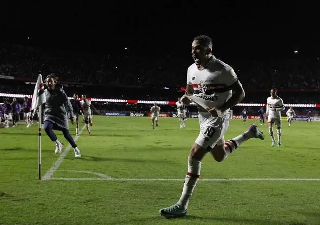 Soi kèo siêu chuẩn Internacional vs Sao Paulo – 06h30 ngày 04/08 1 Màn so tài kịch tính giữa Internacional vs Sao Paulo